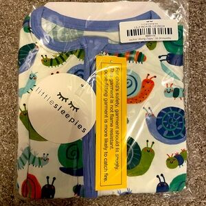 Little Sleepies Inchin Along Zippy